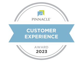 2023 Pinnacle Customer Experience Award Seal