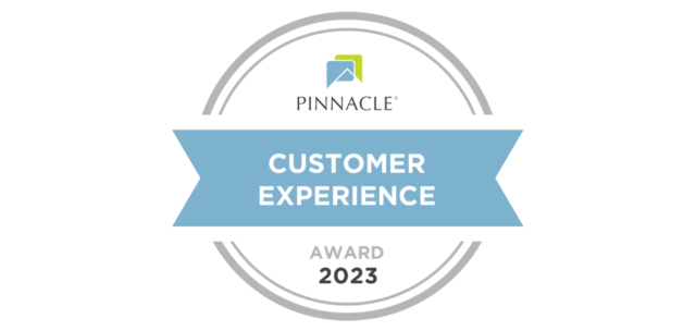 2023 Pinnacle Customer Experience Award Seal